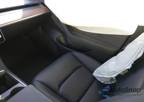 2021 Tesla Model 3 from USA, damaged, VIN 5YJ3E1EA7MF851631